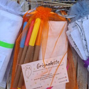 Coffret feuille de coloriage lavable + feutres