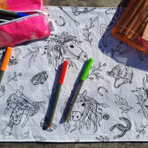 Feuille de coloriage lavable – Chevaux